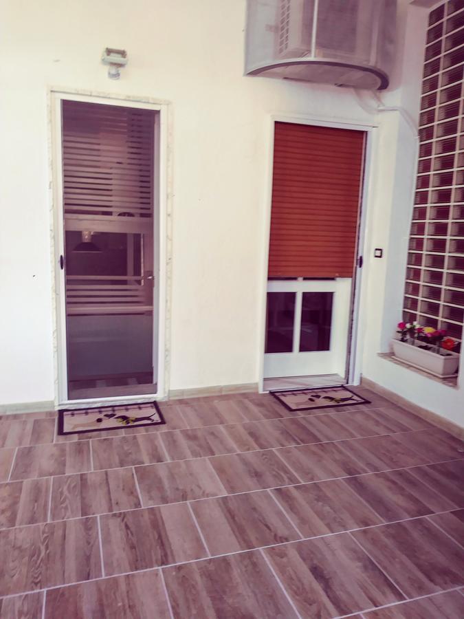 Accogliente casa vacanze Uggiano La Chiesa Exterior foto